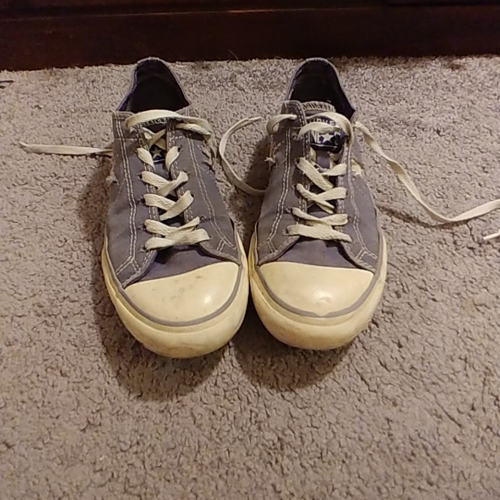 Purple converse